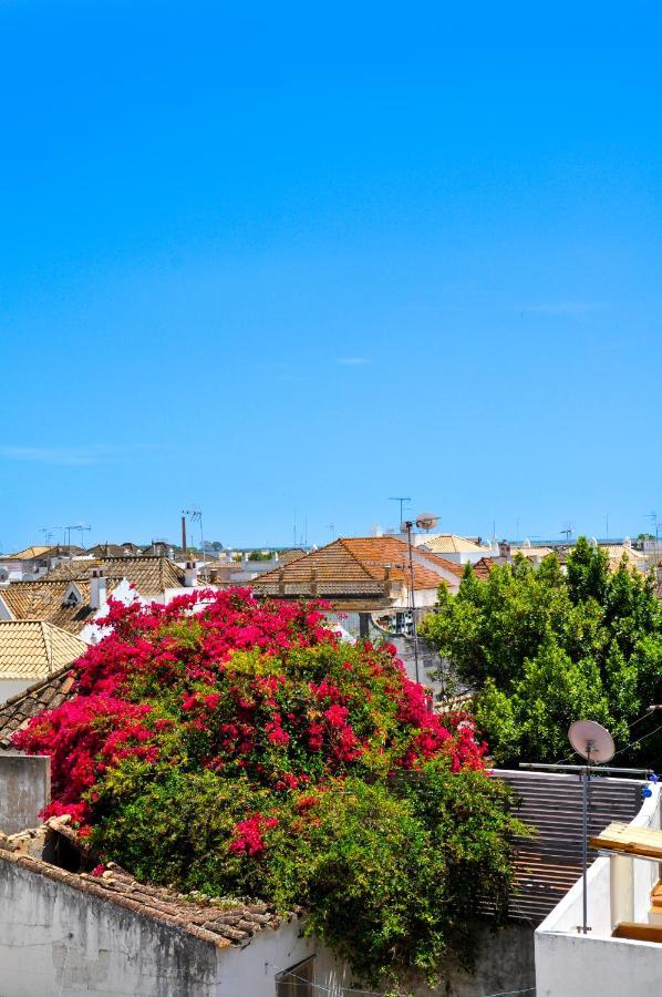 Lovelystay - Casa Salto - Charming Townhouse With Large Terrace Tavira Exterior photo