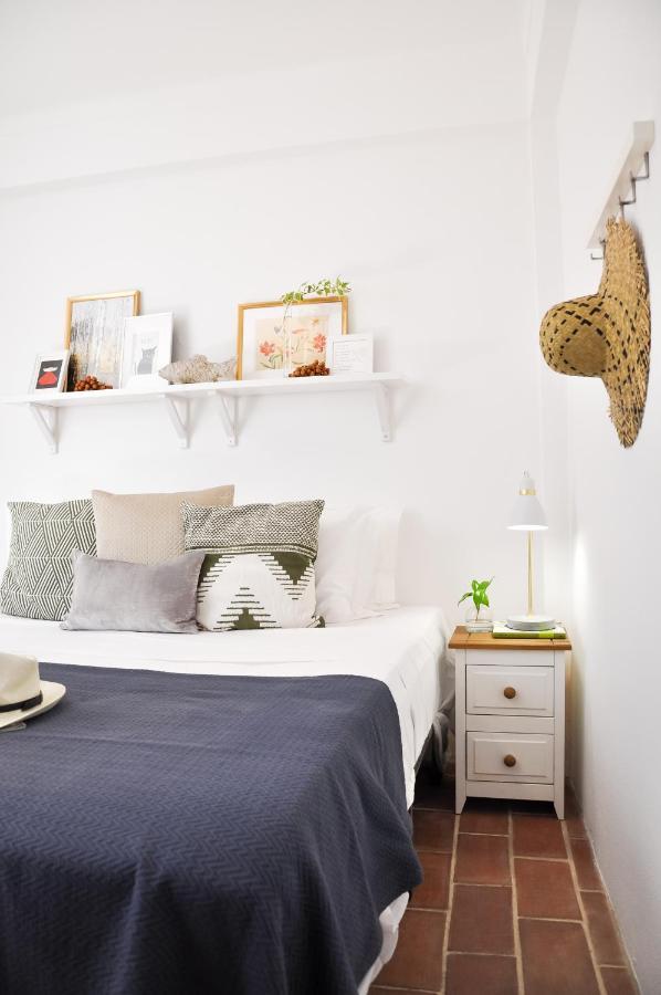 Lovelystay - Casa Salto - Charming Townhouse With Large Terrace Tavira Exterior photo
